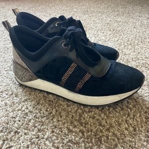 Zara velvet sneakers